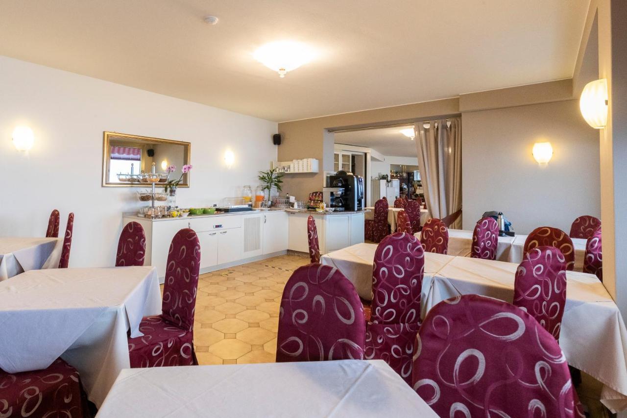 Hotel Nettuno Brenzone sul Garda Eksteriør billede
