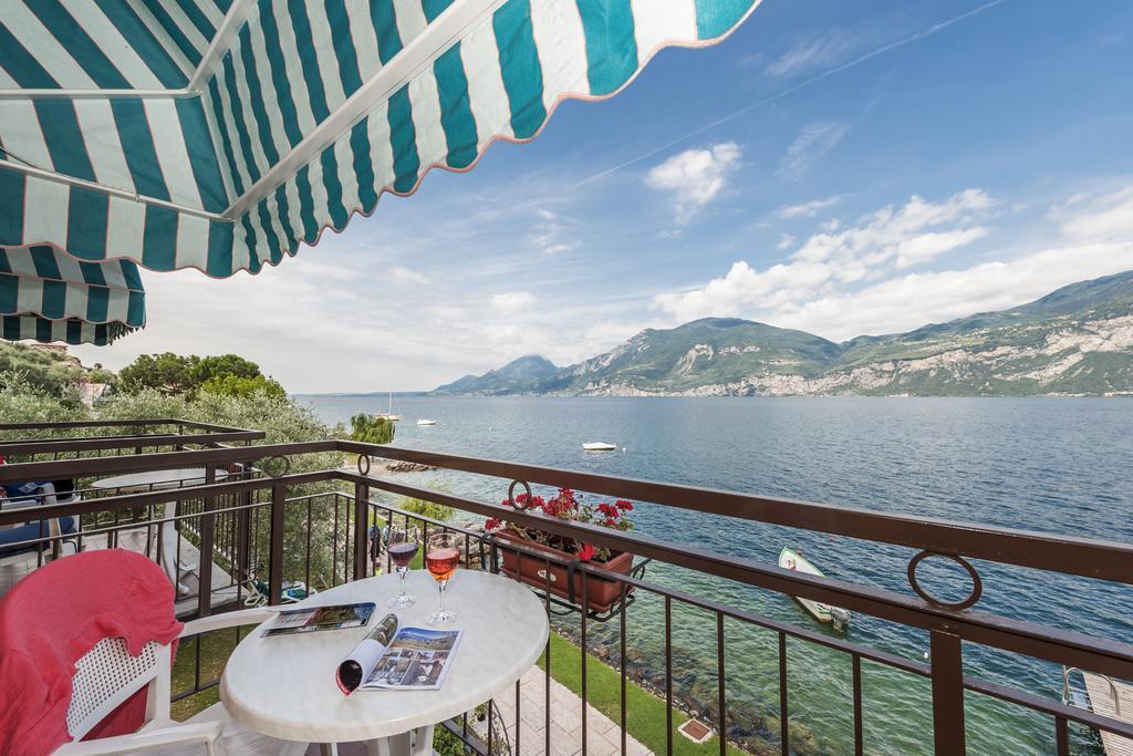 Hotel Nettuno Brenzone sul Garda Eksteriør billede